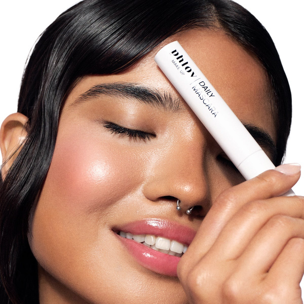 MAKE UP DAILY MASCARA